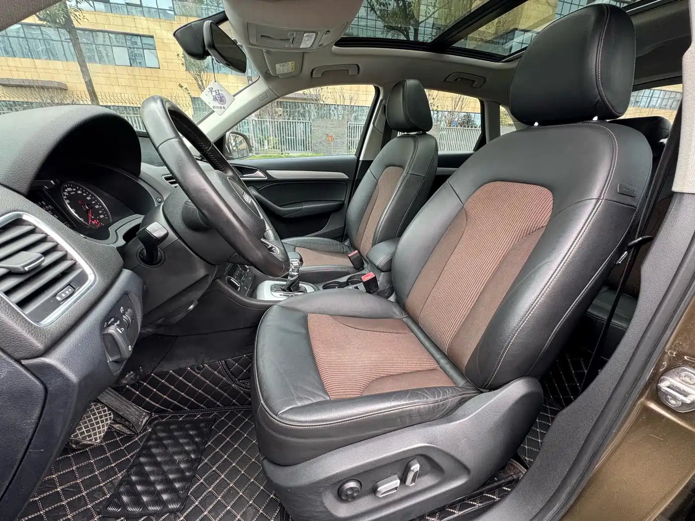 Audi Q3 2016 30 TFSI Fashion фото 4