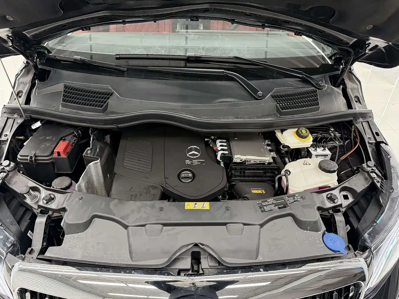 Mercedes-Benz Vito 2024 2.0T Elite Edition 7-Seater фото 9