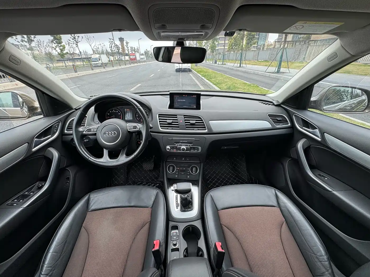 Audi Q3 2016 30 TFSI Fashion фото 7