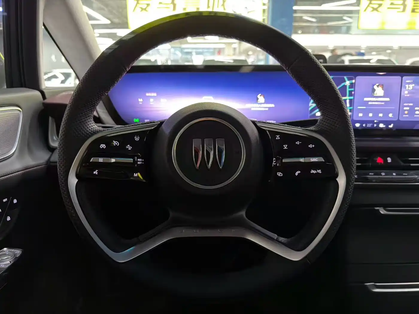 Buick Century 2023 2.0T 6-Seat World Edition фото 11