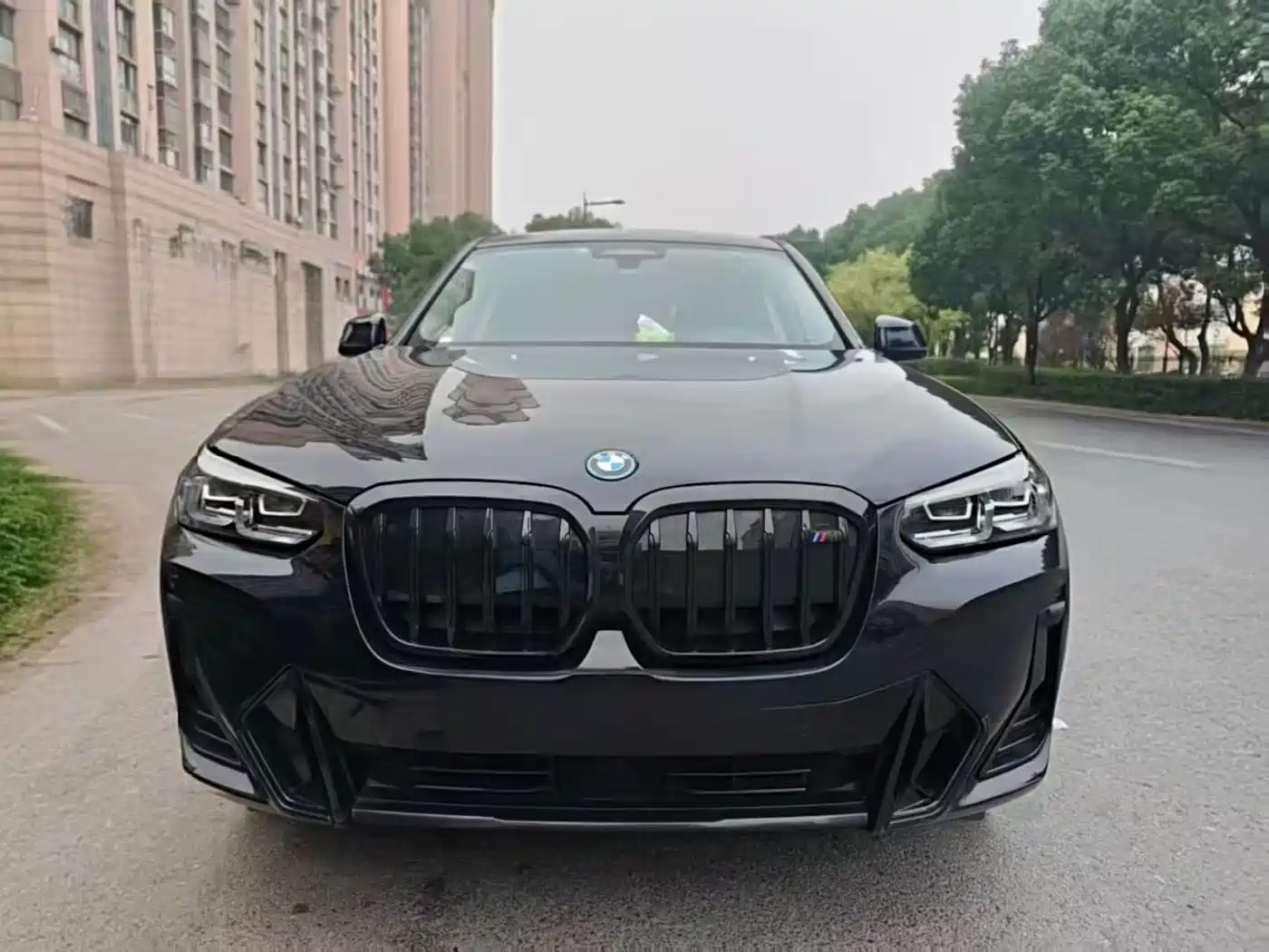 BMW iX3 2023 Leading Type фото 2