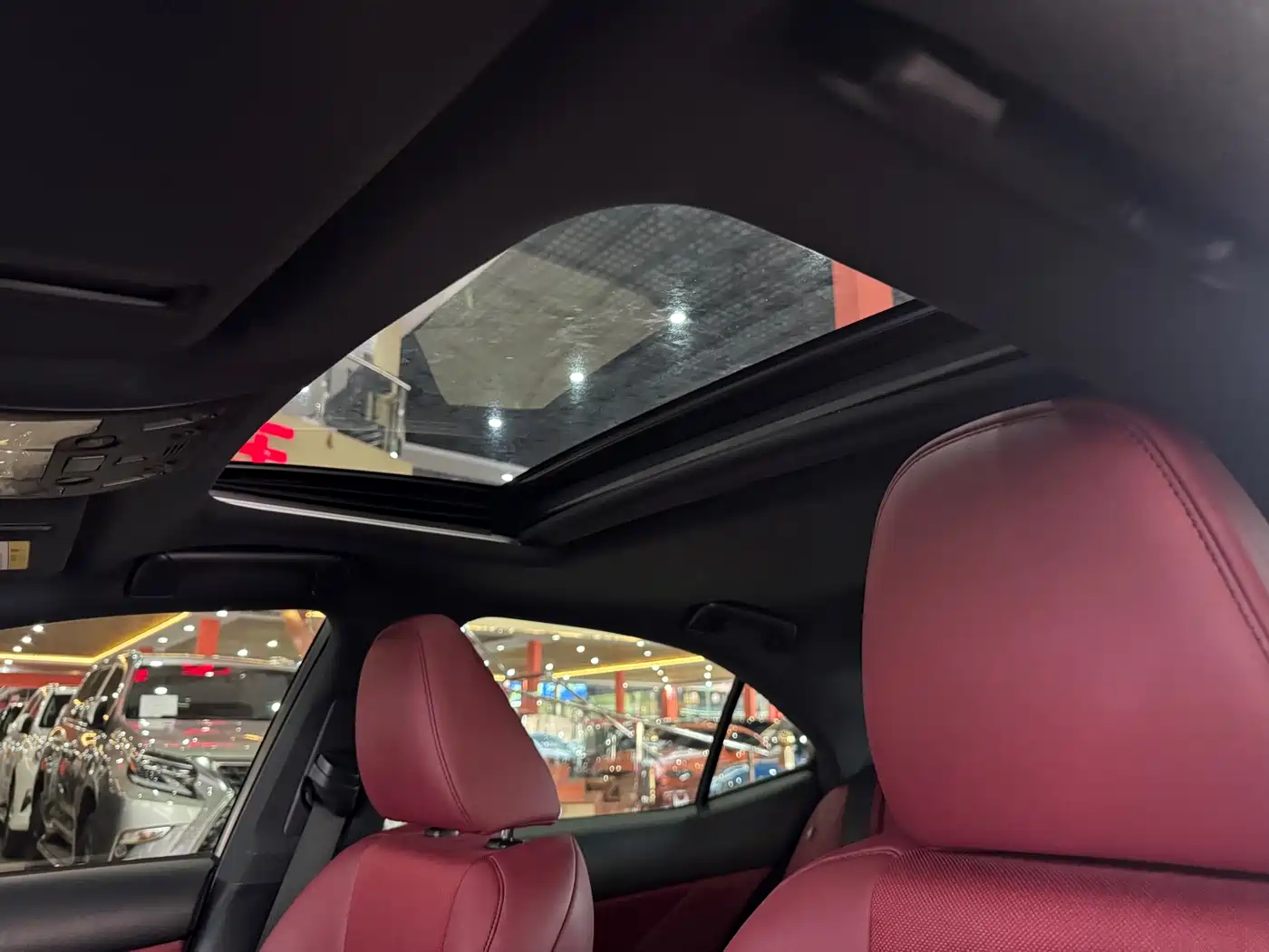Lexus IS 2017 300 F SPORT фото 11