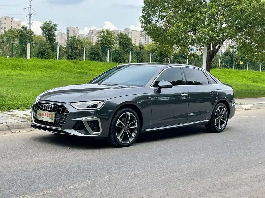 Audi A4L 2020 40 TFSI Fashion Dynamic Edition