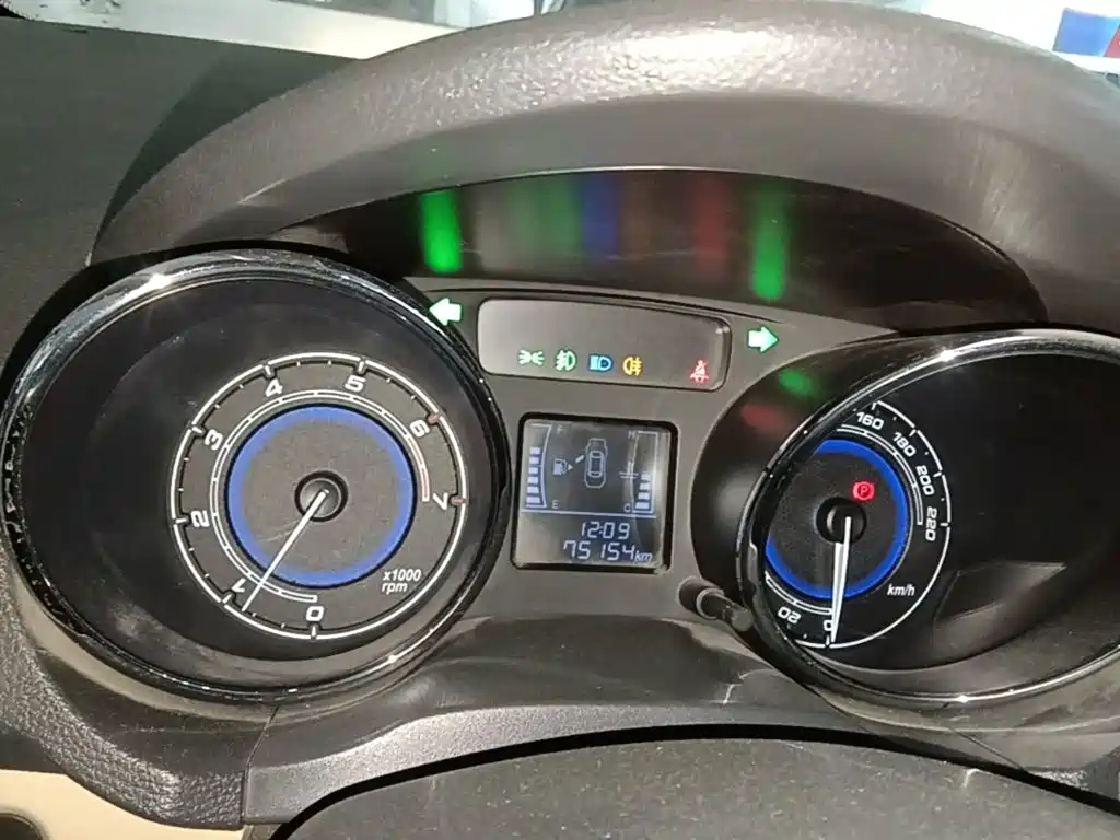 Chery E3 2016 2015 1.5L Manual Smart Edition