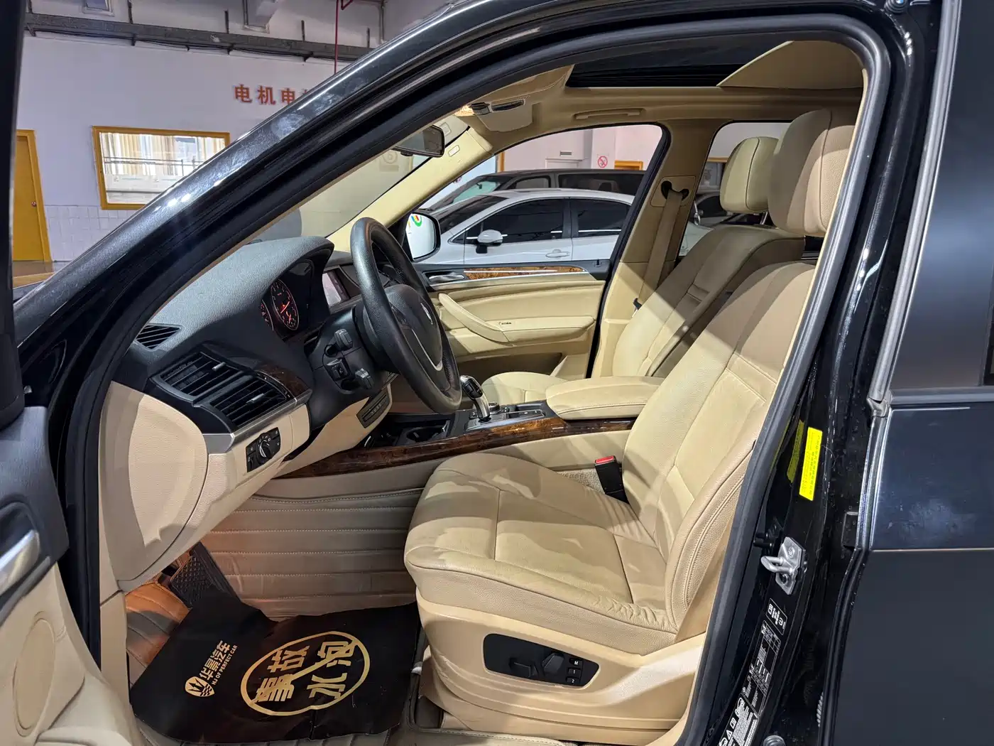 BMW X5 (Import) 2011 xDrive35i Premium фото 16