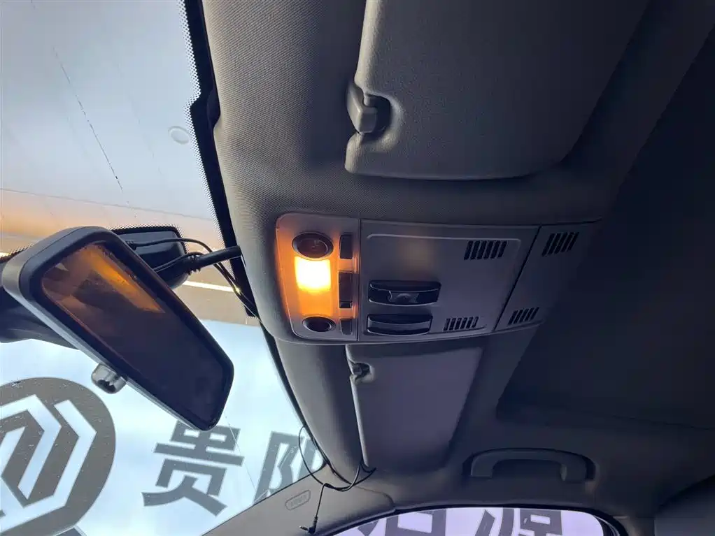 BMW X1 2015 Model sDrive18i Fashion Advanced Edition фото 16