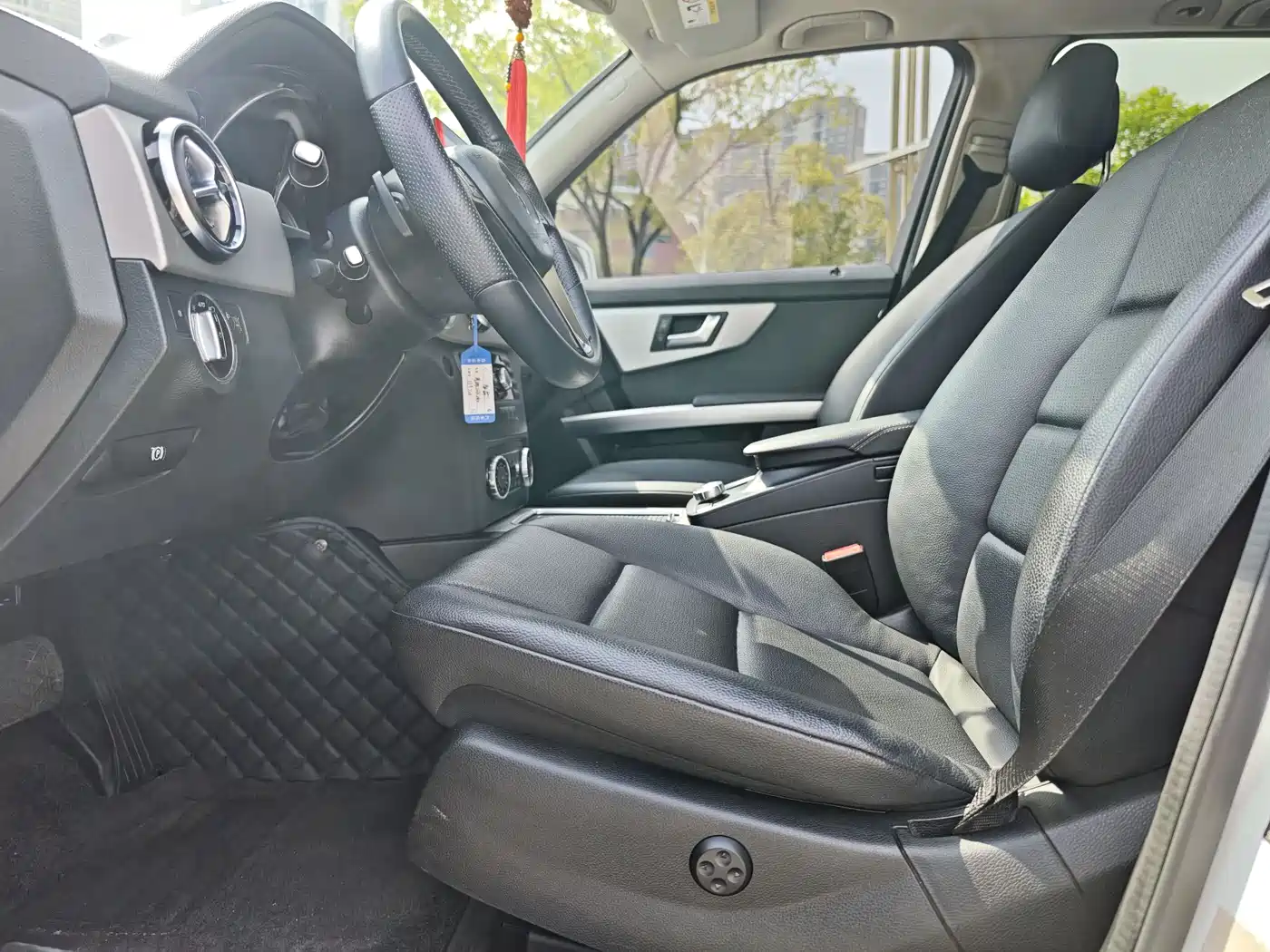 Mercedes-Benz GLK-Class 2014 GLK 260 4MATIC Dynamic фото 6
