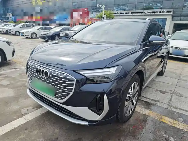 Audi Audi Q4 e-tron 2023 40 e-tron Pioneer Edition