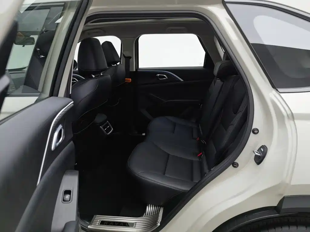 Haval H6L 2025 2026 Model 1.5T Base Version