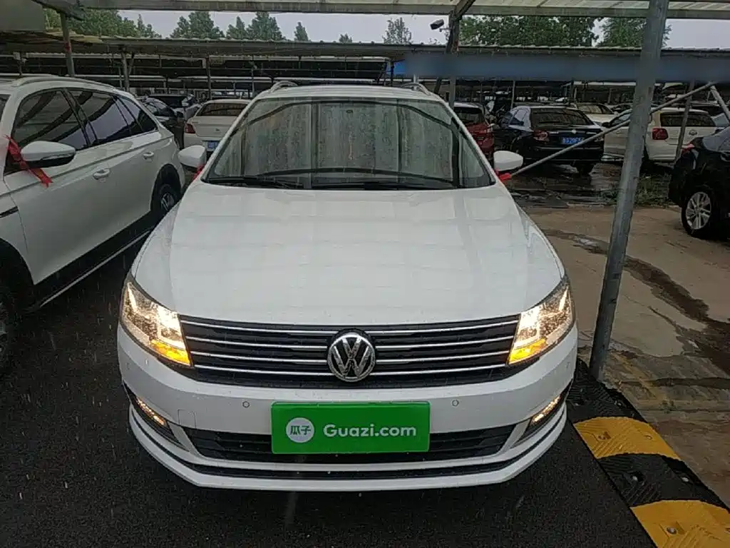 Фото 3 - Volkswagen Lavida Tour