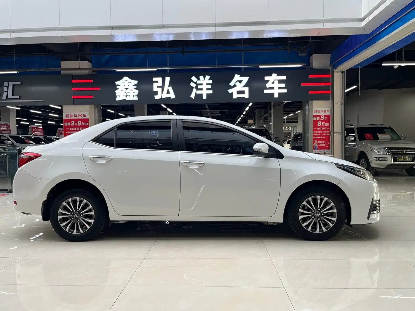 Toyota Corolla 2017 Facelift 1.2T S-CVT GL фото 4