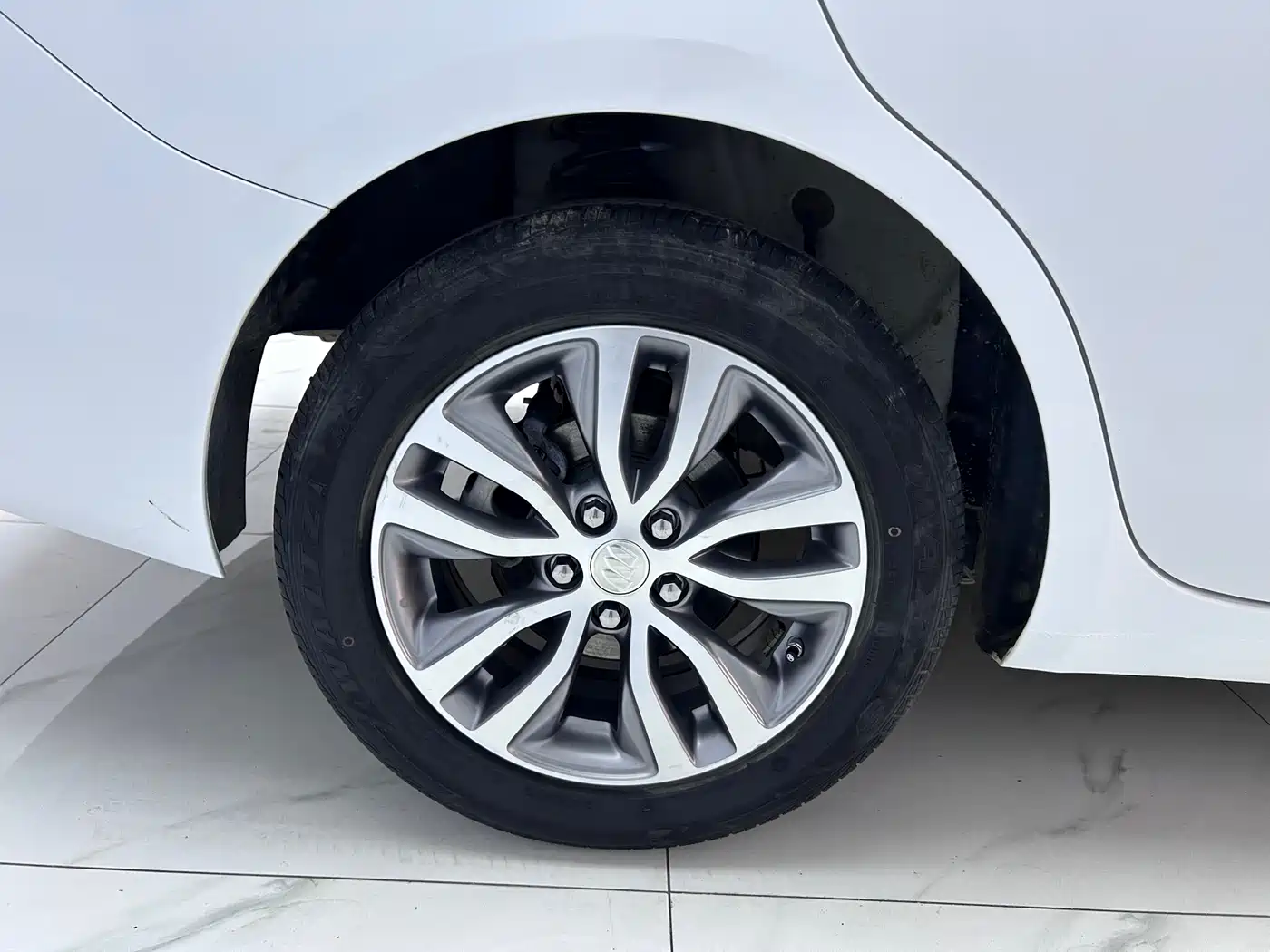 Buick Excelle 2021 1.3T Auto Mild Hybrid Elite фото 24