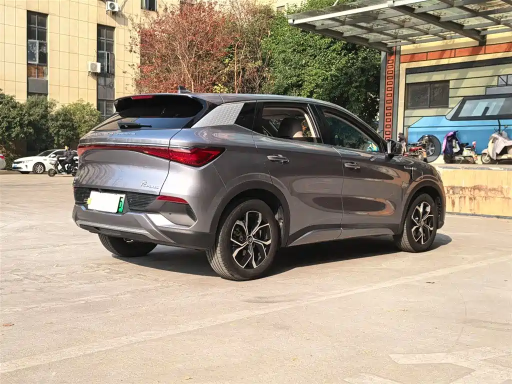 BYD Yuan PLUS 2024 Glory Edition 510KM Leading фото 18