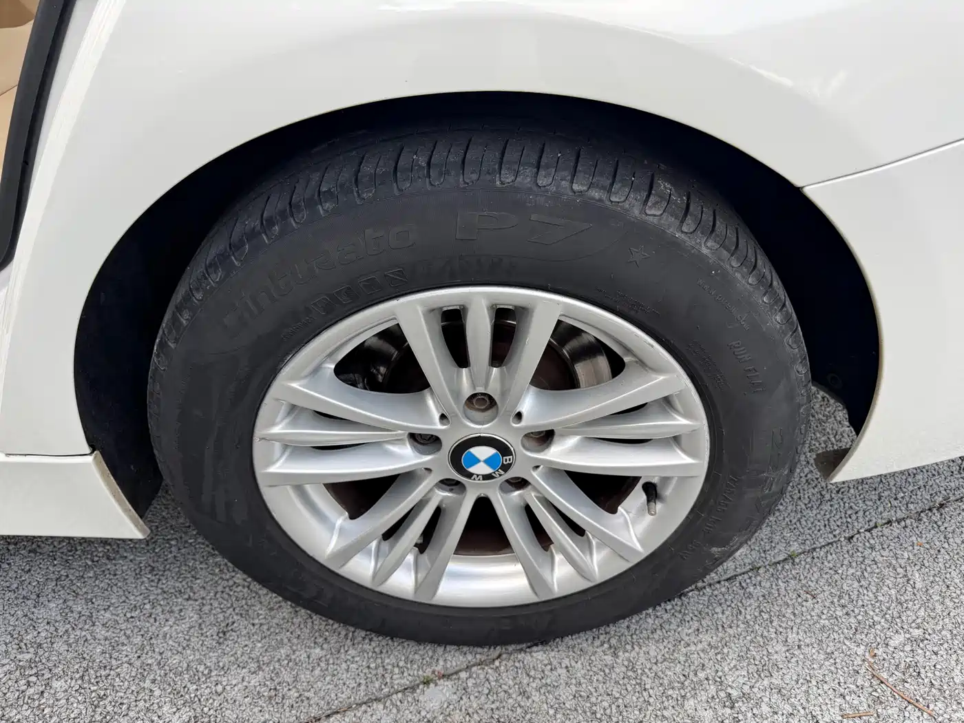 BMW 3 Series 2014 320Li Fashion фото 30