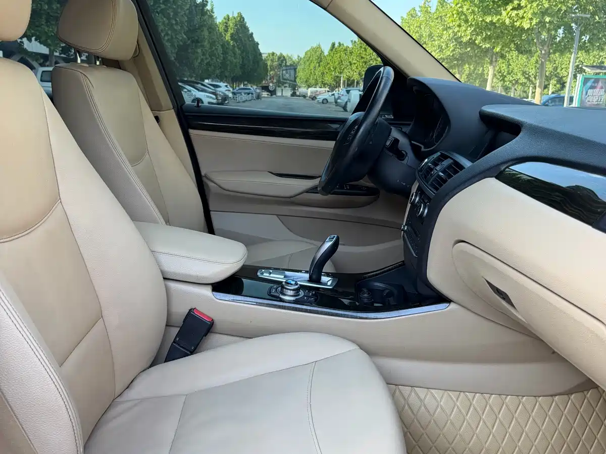 BMW X3 (Import) 2013 xDrive20i Luxury фото 10
