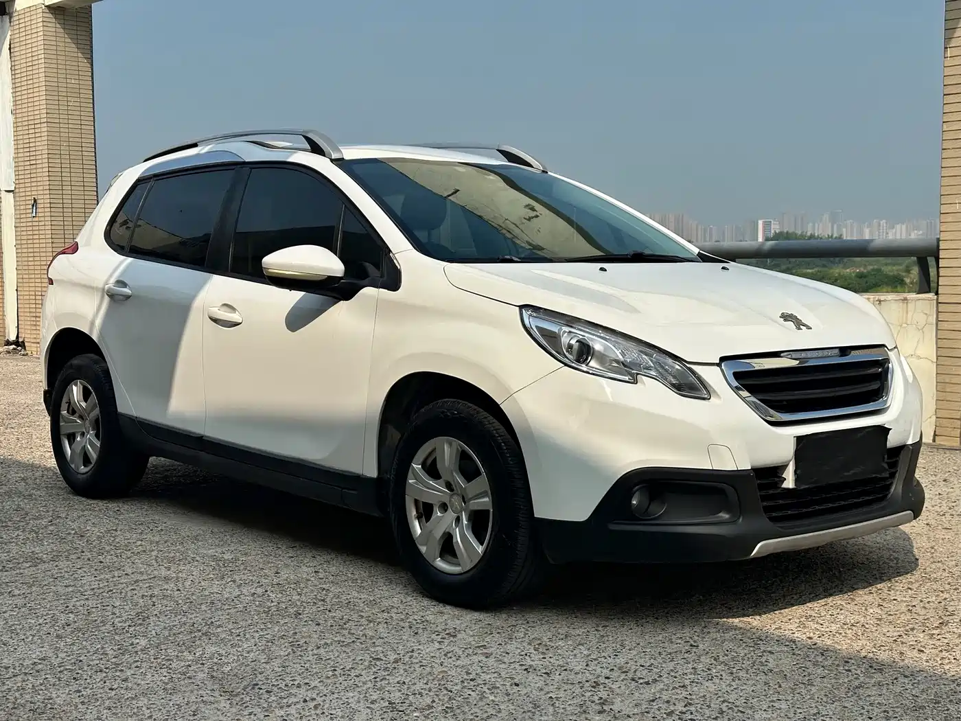 Фото 3 - Peugeot 2008