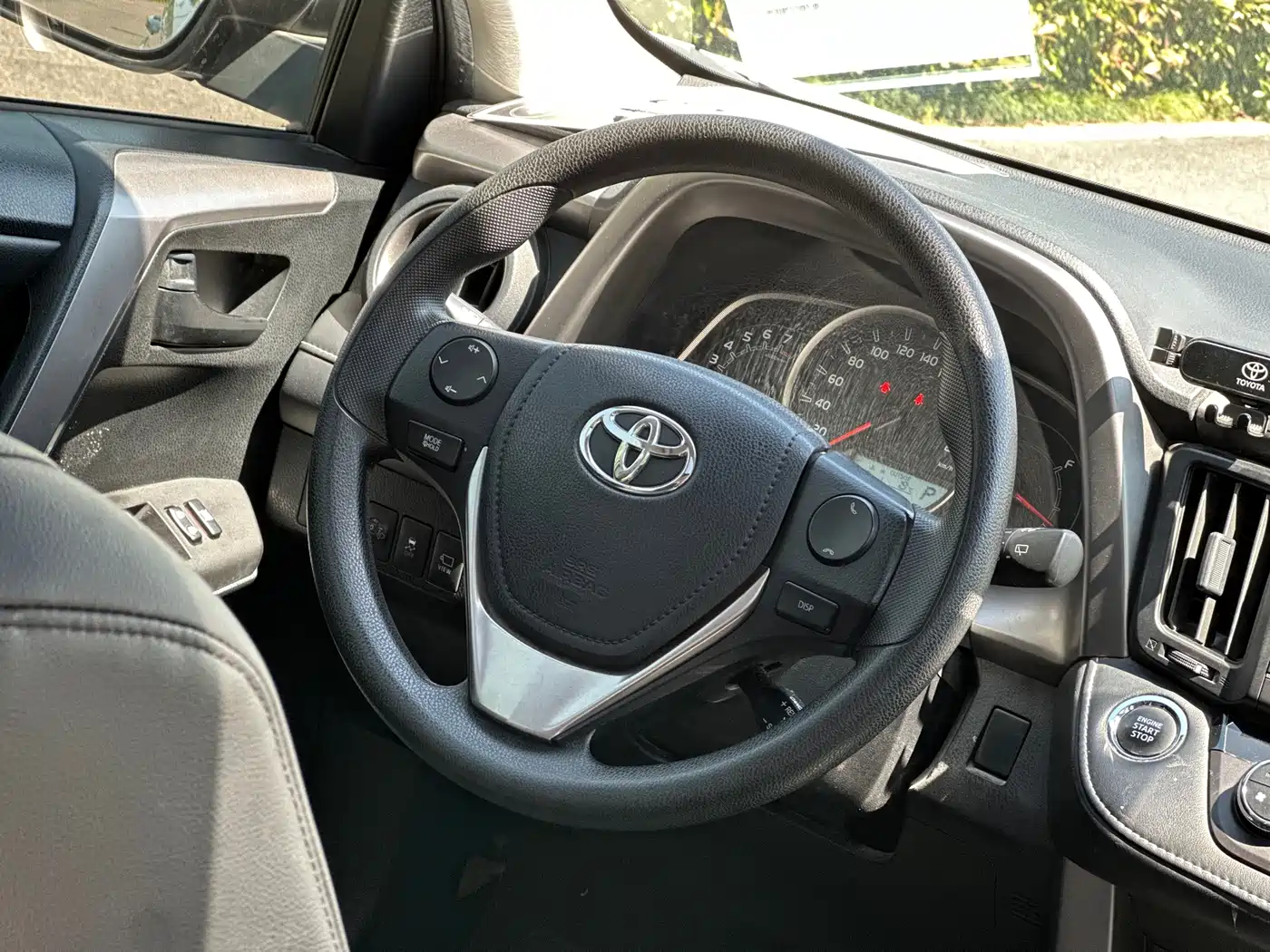 Toyota RAV4 Rongfang 2016 2.0L CVT 2WD Trend (China V) фото 14