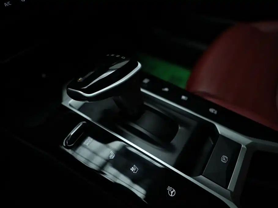 Kia K3 2023 1.5L CVT Premium Edition фото 19