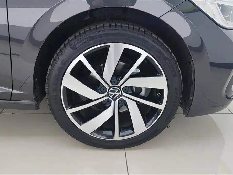 Volkswagen Sagitar 2023 300TSI DSG Excellence Edition фото 6