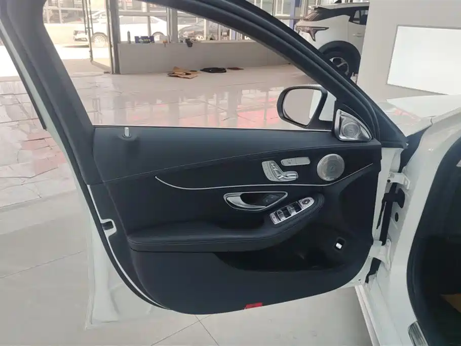 Mercedes-Benz C-Class 2020 Facelift C 260 L Sport фото 7