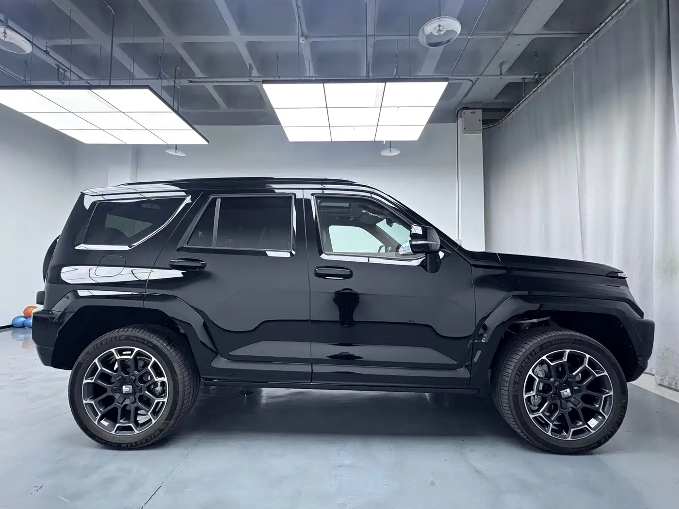 Tank 700 New Energy 2024 Hi4-T Extreme Edition фото 4