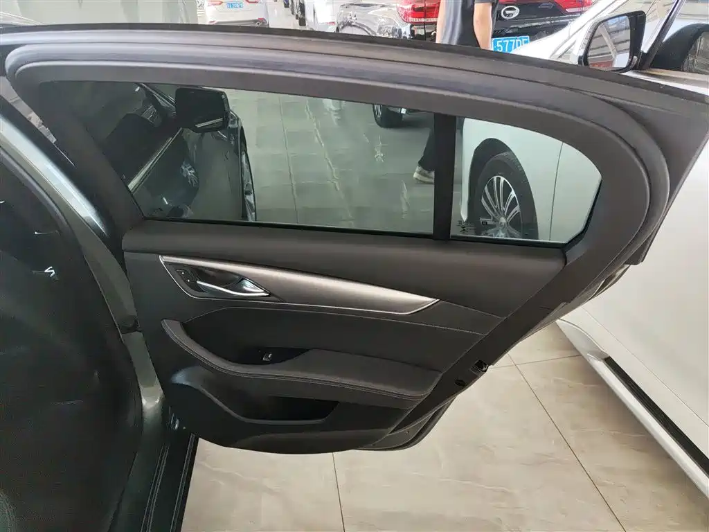 Cadillac CT5 2022 28T Luxury (Standard) фото 27