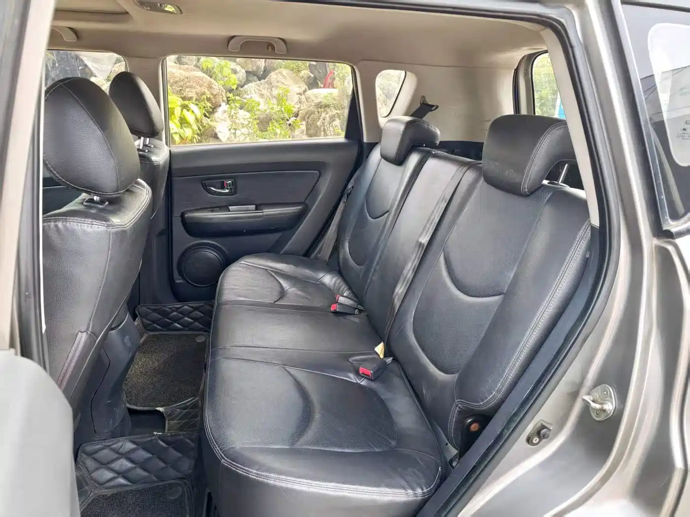 Kia Soul 2011 2010 1.6L AT GL