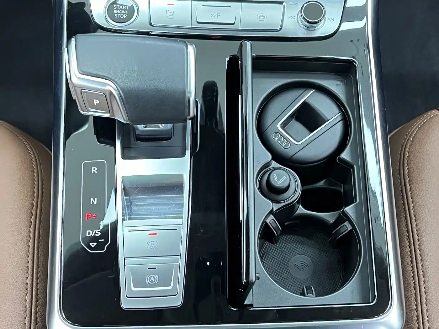 Audi Q8 2021 2022 55 TFSI Luxury Dynamic