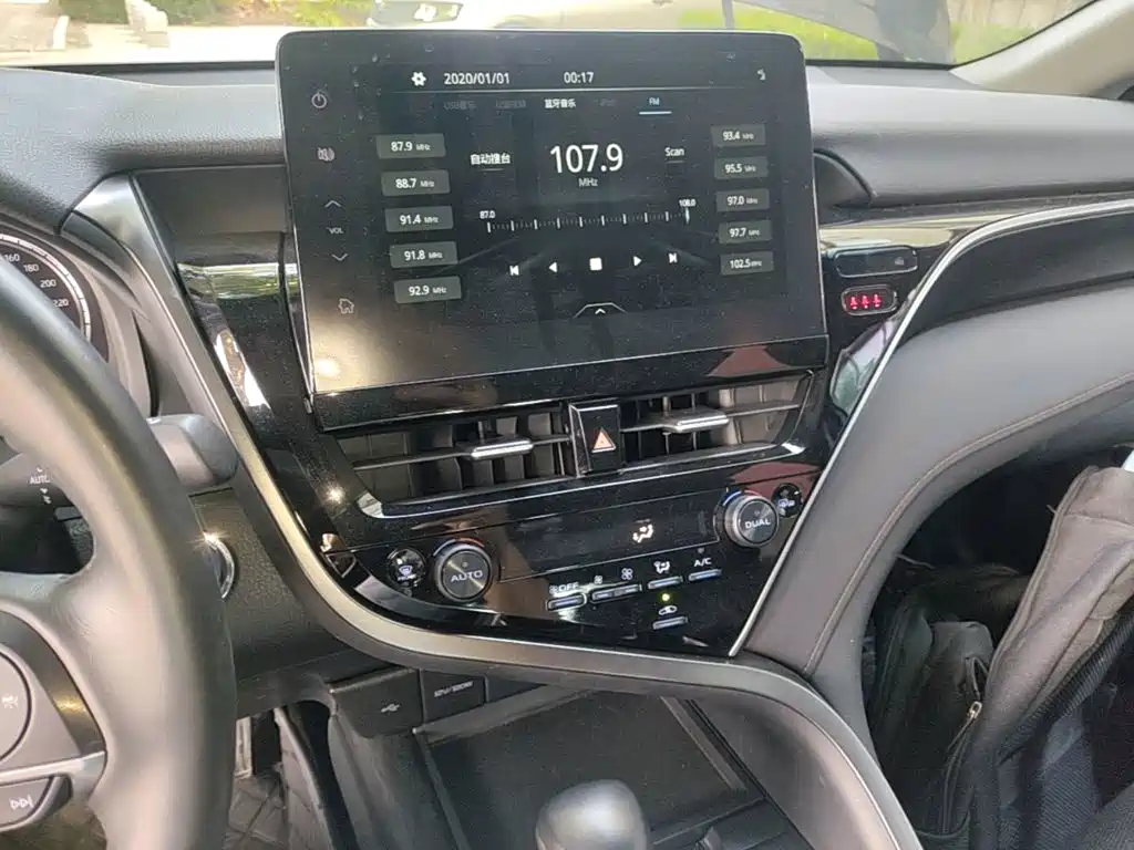 Toyota Camry 2023 2021 Hybrid 2.5HG Luxury Edition