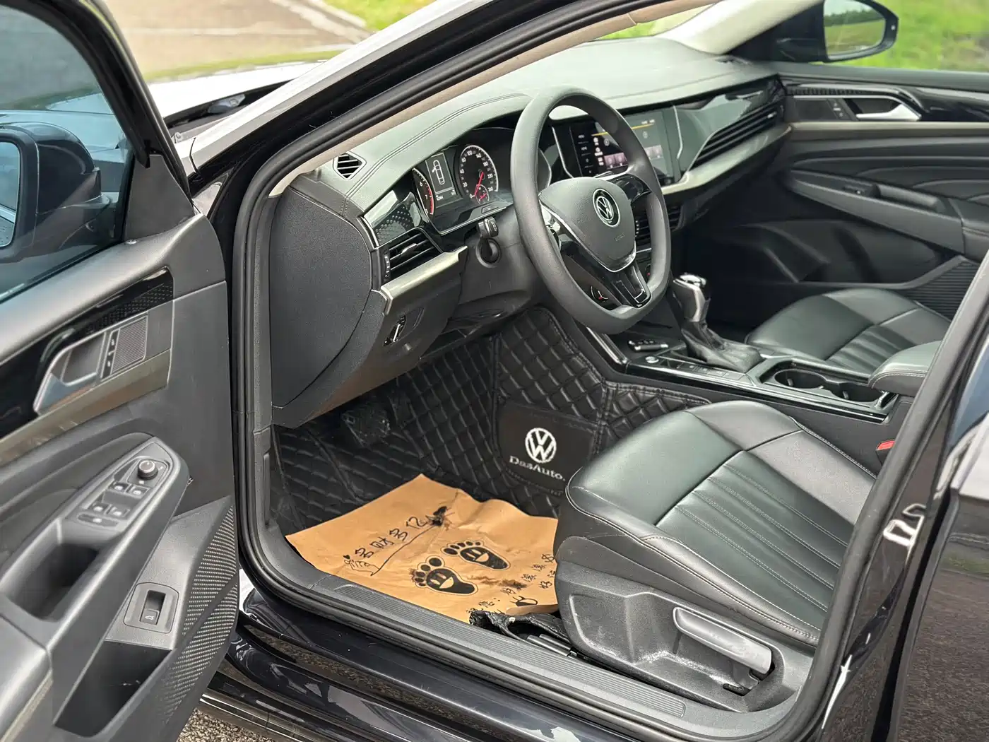 Volkswagen Passat 2021 Model 280TSI Business Edition фото 4