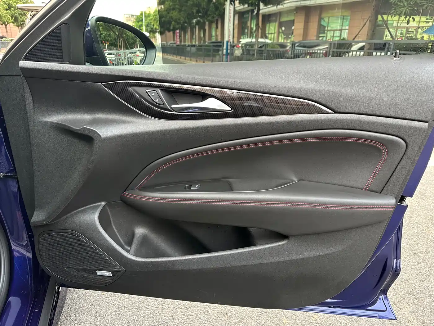 Buick Regal 2017 GS 28T Luxury Type фото 17