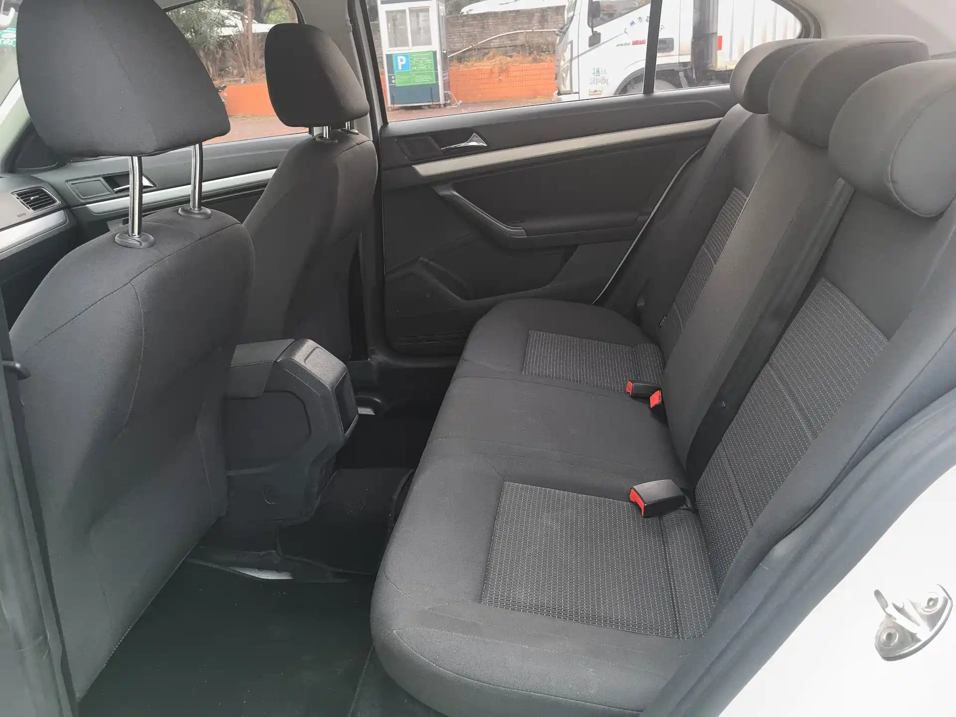 Photo 8 - Volkswagen Lavida
