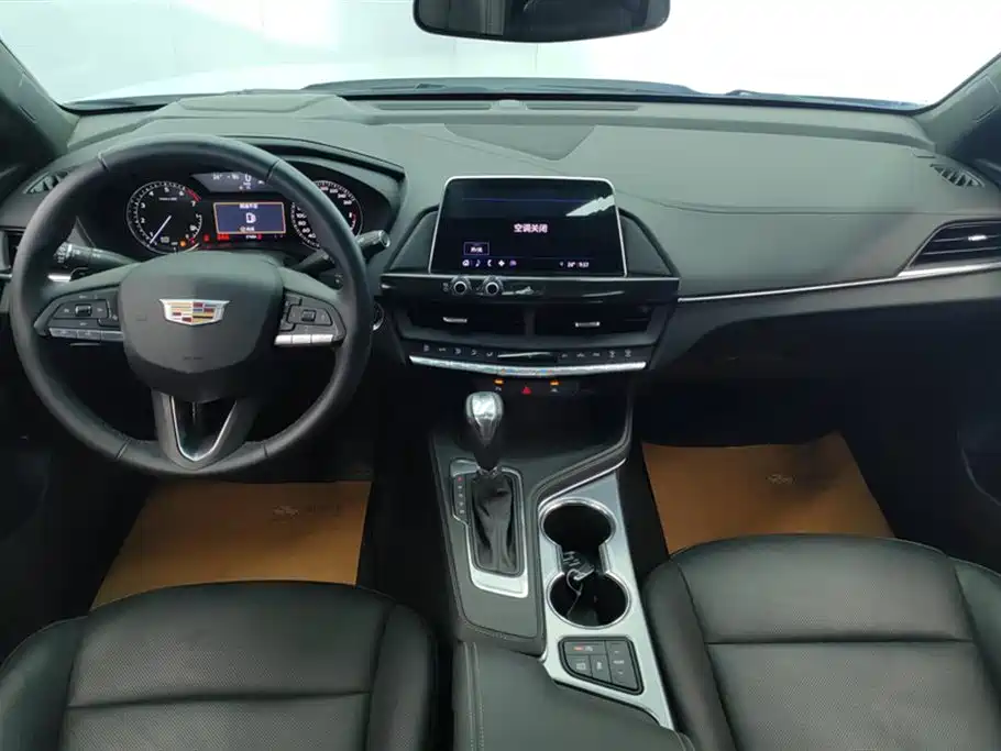Cadillac CT4 2024 2023 25T Luxury Model