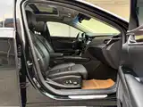 Photo 8 - Cadillac XTS