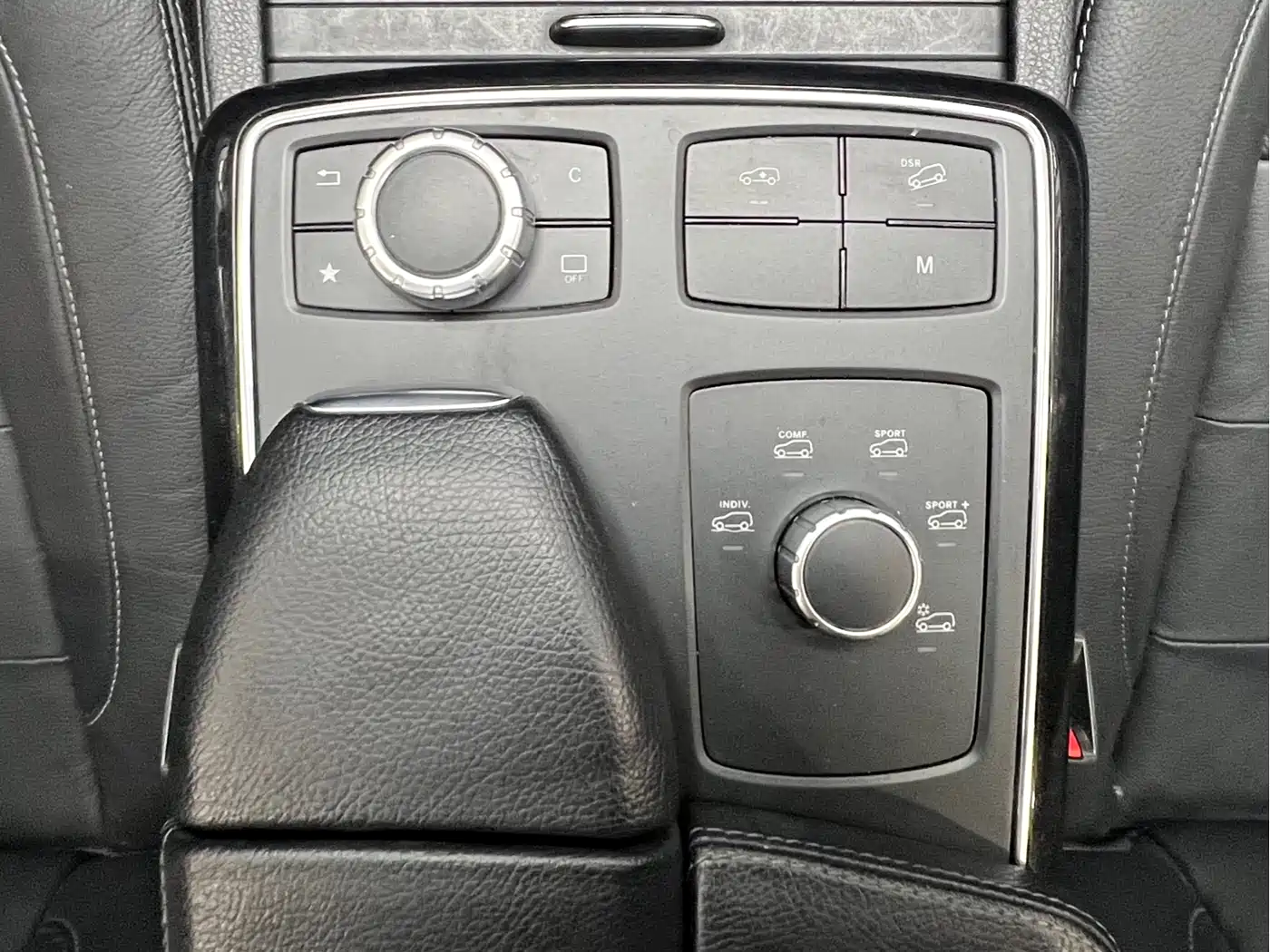 Mercedes-Benz GLE AMG 2017 AMG GLE 43 4MATIC фото 16