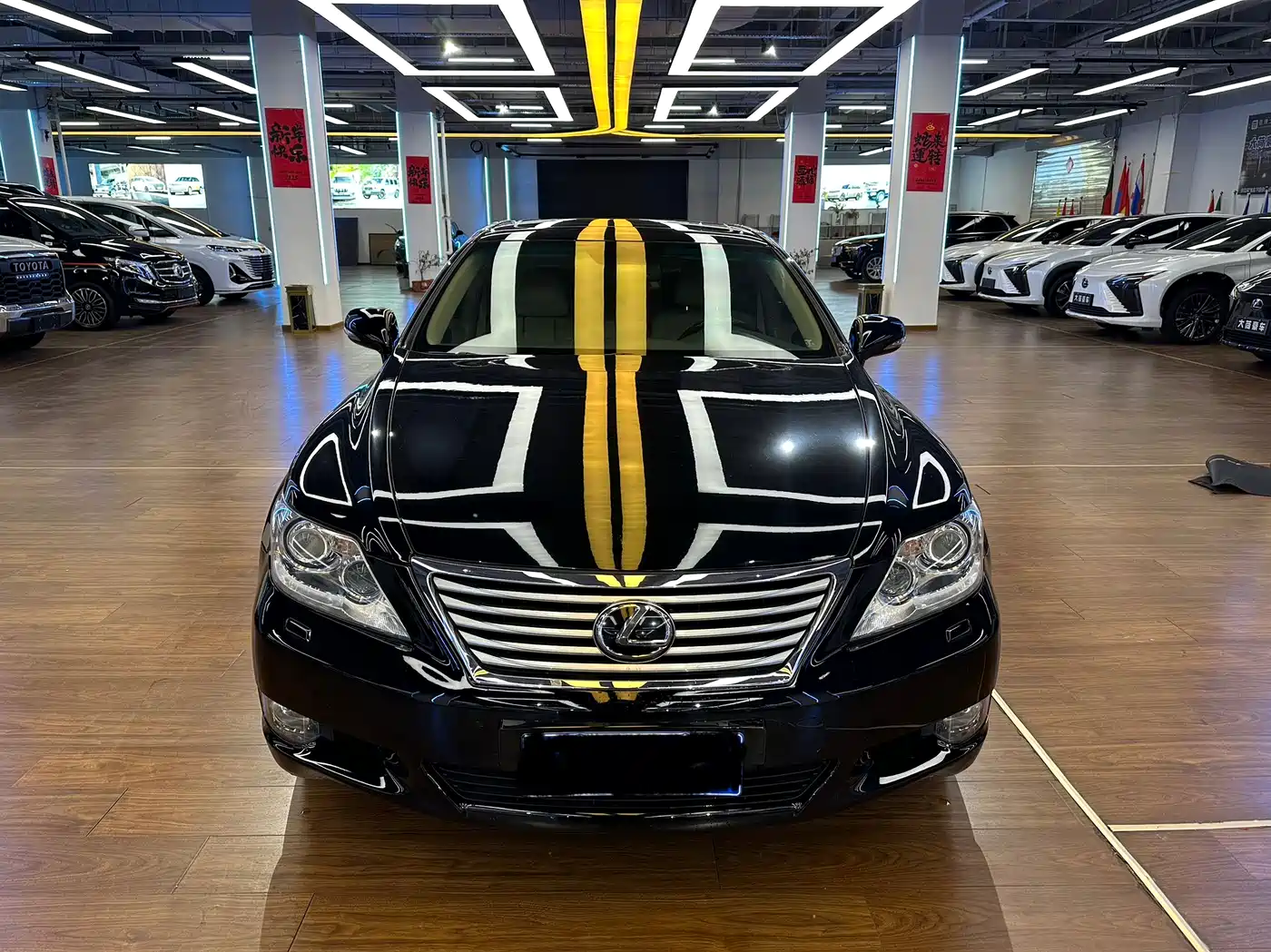 Lexus LS 2010 460L Luxury Edition фото 2
