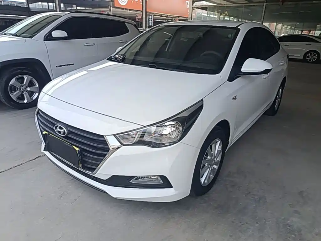 HYUNDAI ACCEPT