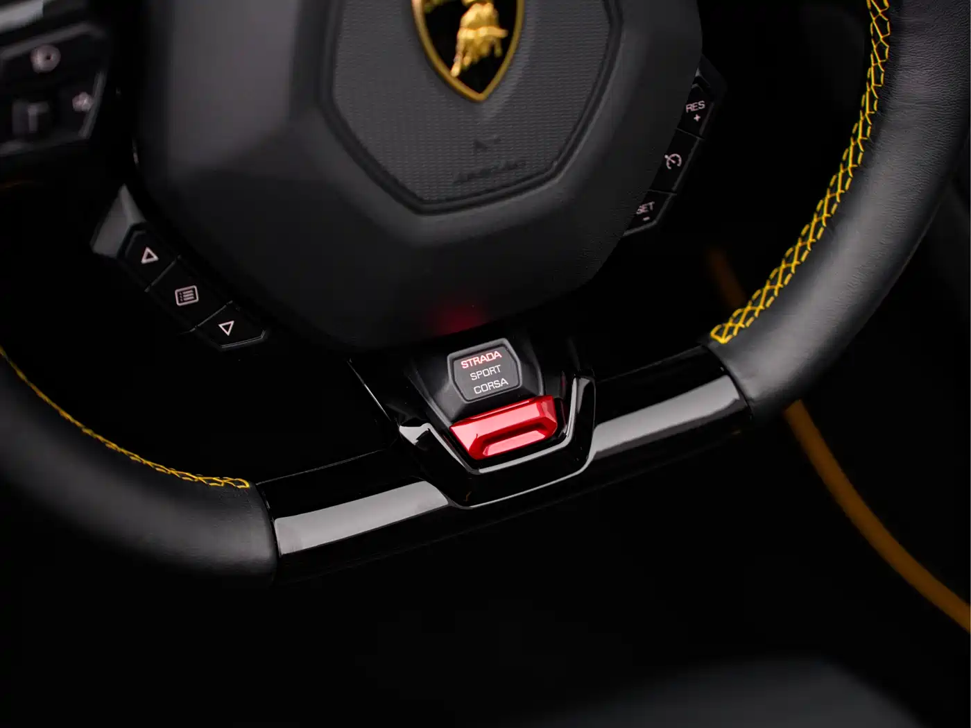 Lamborghini Huracán 2020 Huracán EVO RWD Spyder фото 16