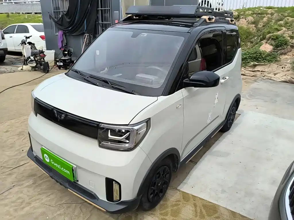 Wuling Motors Hongguang MINIEV 2022 GAMEBOY 200km Play Edition LFP