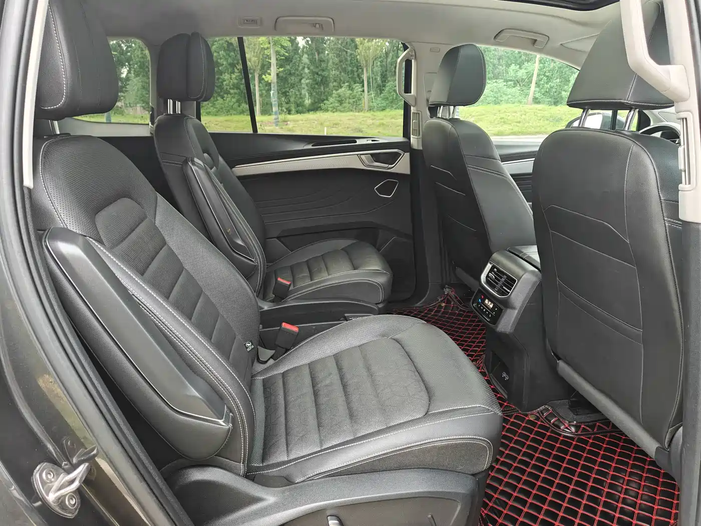 Volkswagen Talagon 2022 380TSI 4WD Luxury Premium Pro Edition 6-seater фото 12