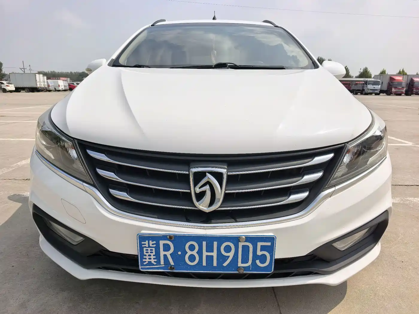 Baojun 310W 2017 2017 1.5L Manual Comfort China V