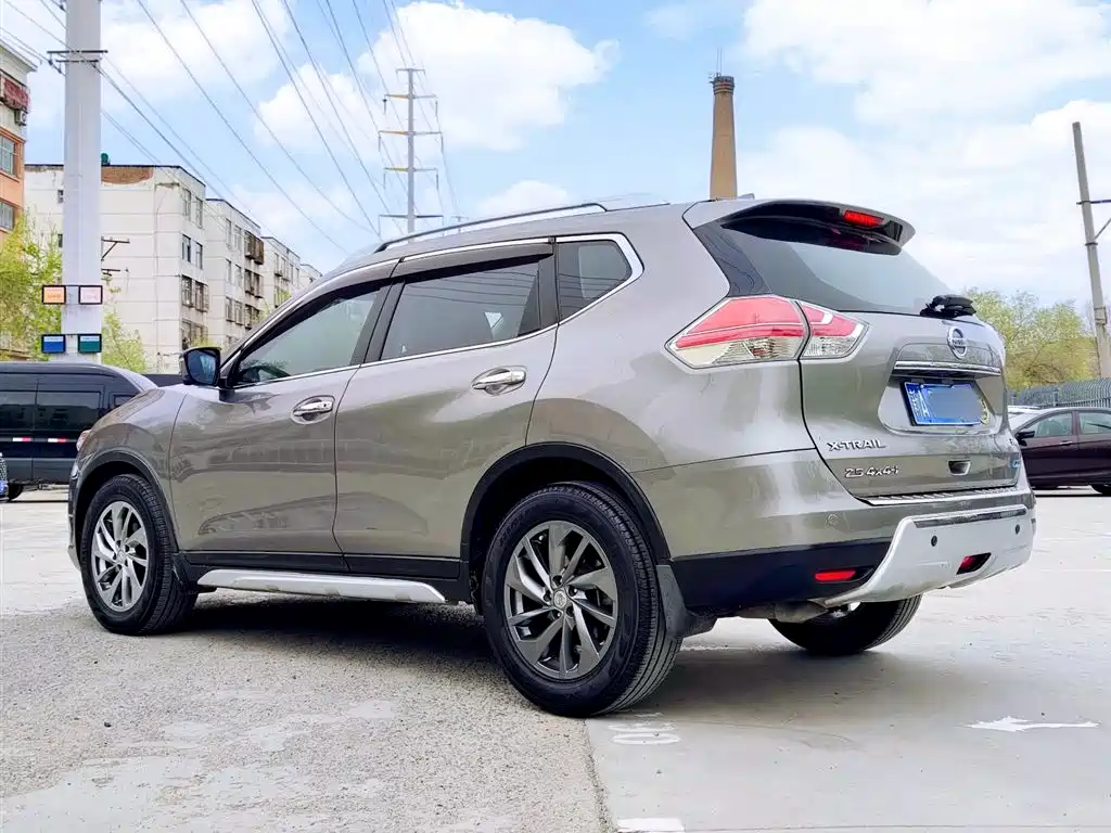 Фото 6 - Nissan X-Trail
