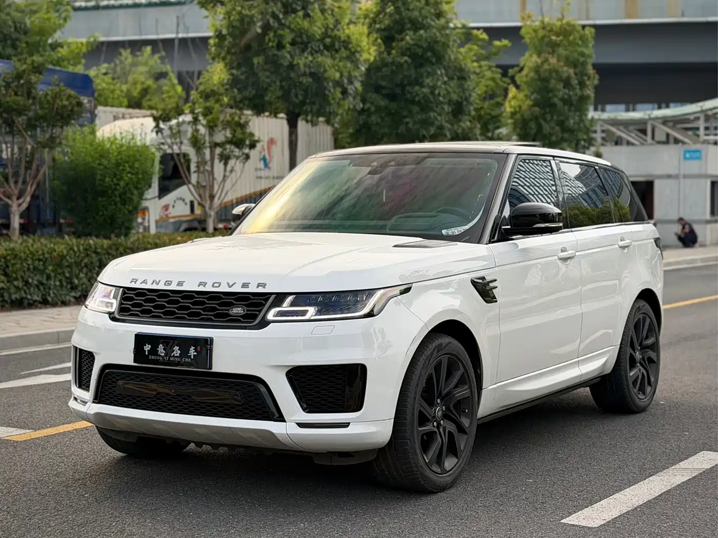 Land Rover Range Rover Sport 2021 3.0 L6 Gloss Black Edition