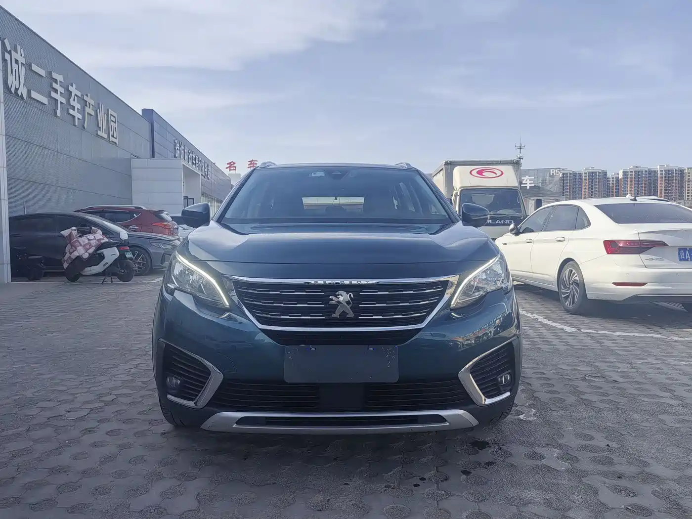 Peugeot 5008 2017 380THP 7-Seater Unlimited Edition фото 2