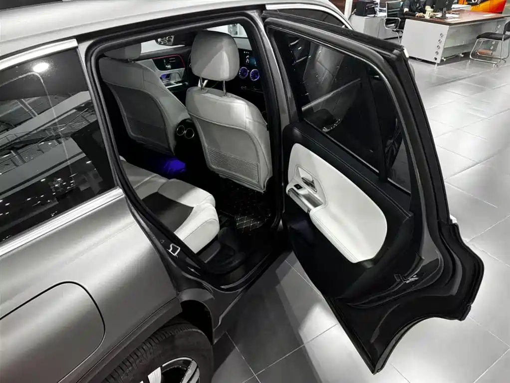 Mercedes-Benz EQB 2023 2023 EQB 350 4MATIC