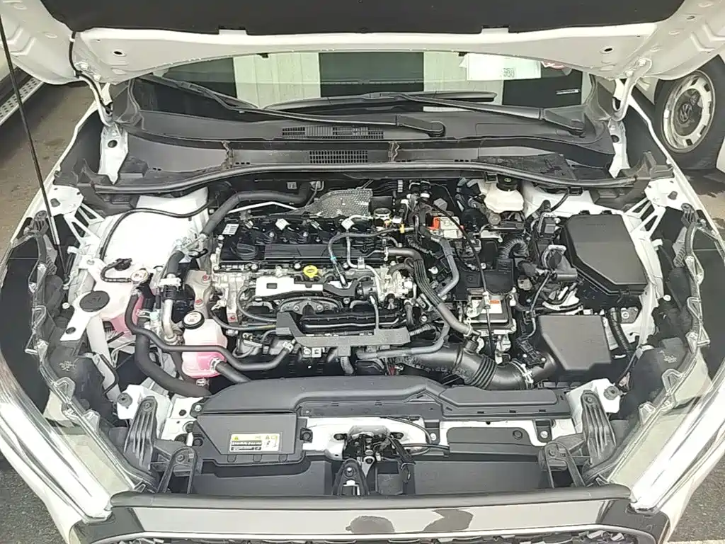 Фото 20 - Toyota Corolla Cross