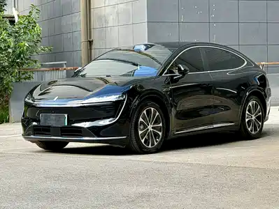 Luxeed R7