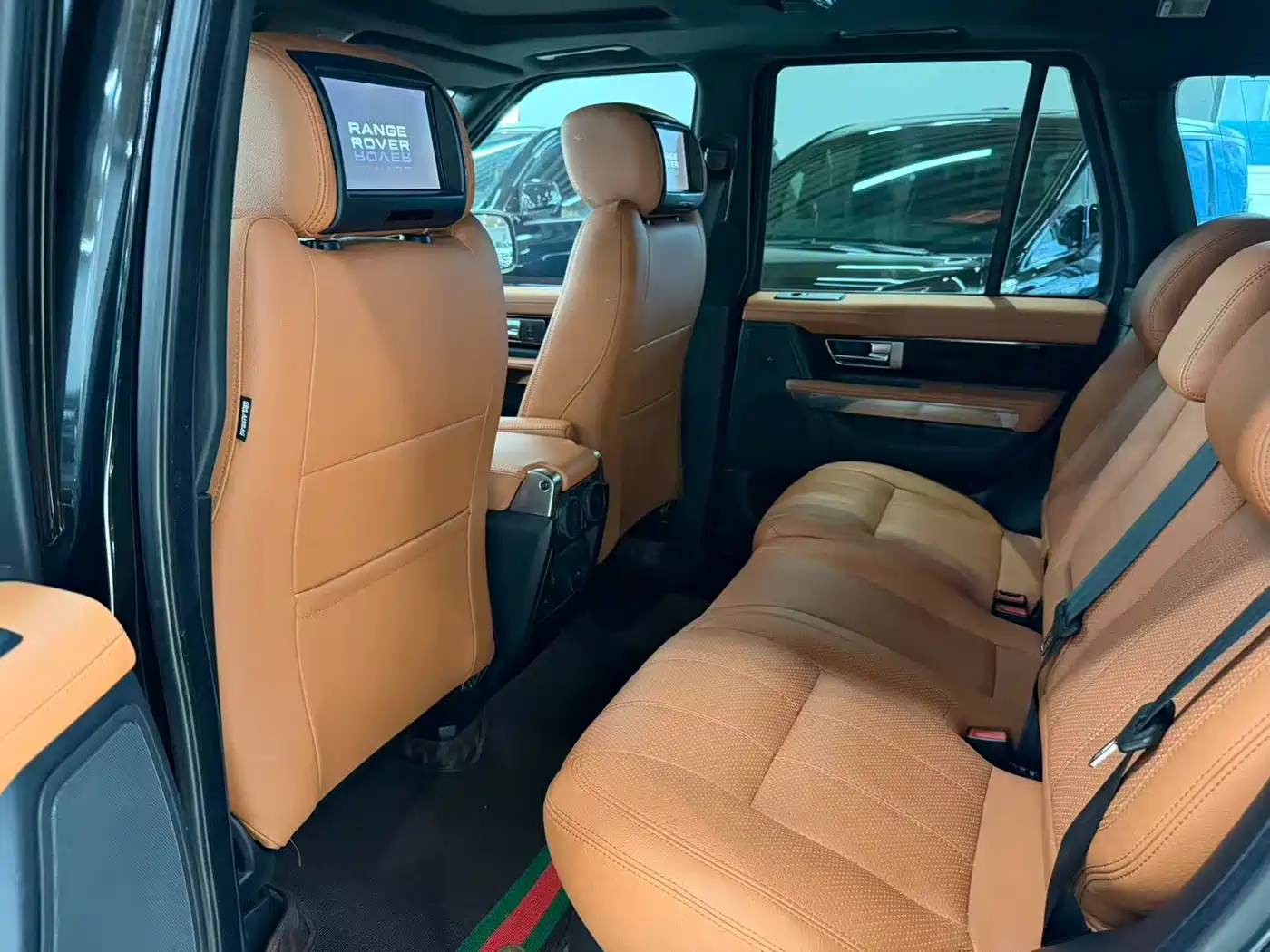 Photo 8 - Land Rover Range Rover Sport