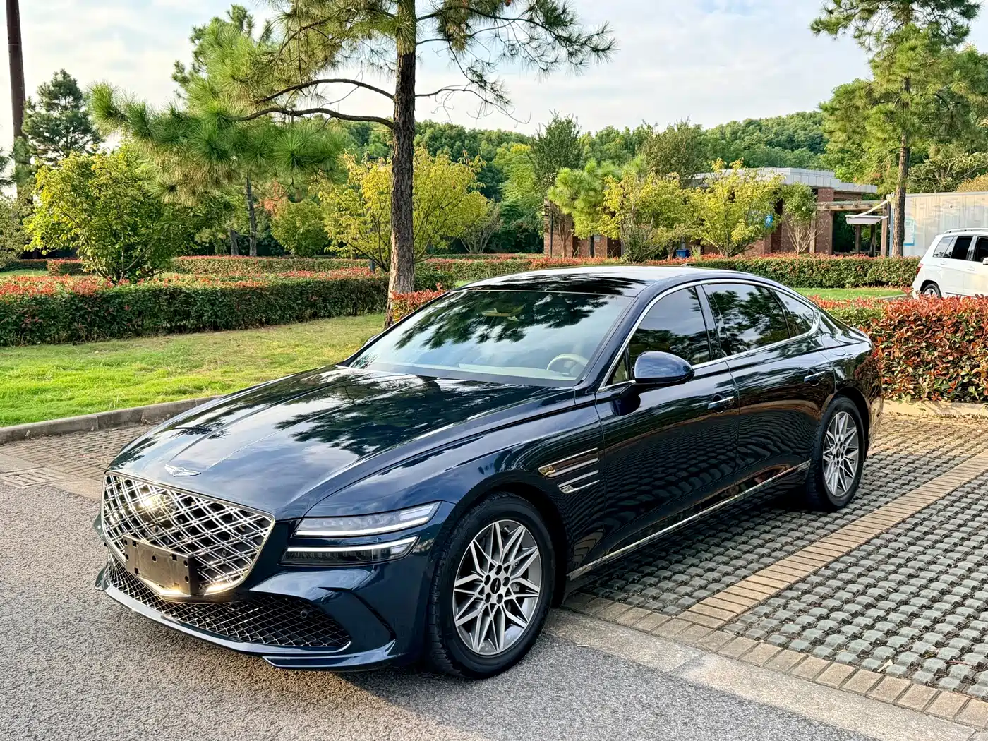 Similar car