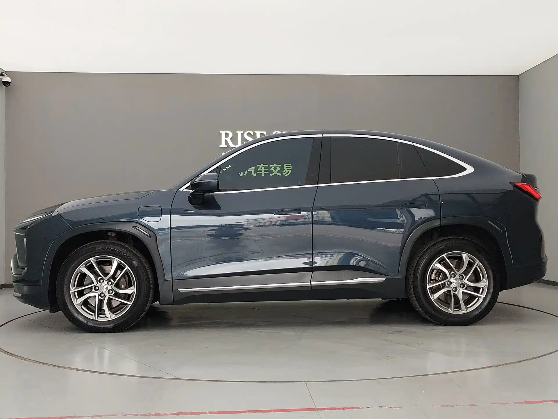 Фото 2 - NIO EC6